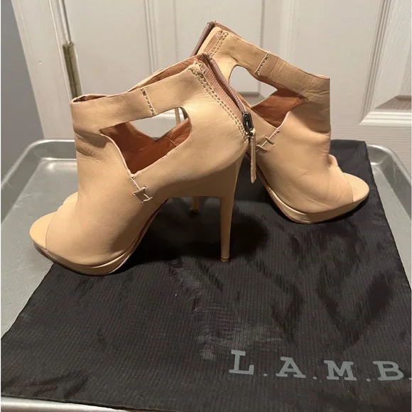 Lamb heel! 71/2 - Picture 7 of 11